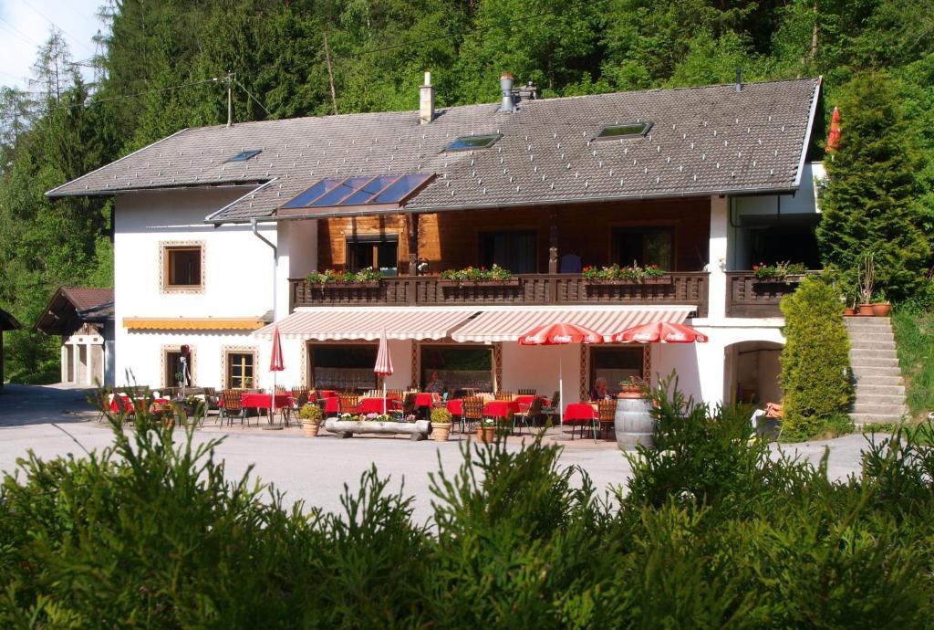 Gasthof Kirchbrücke Mieders Exterior foto