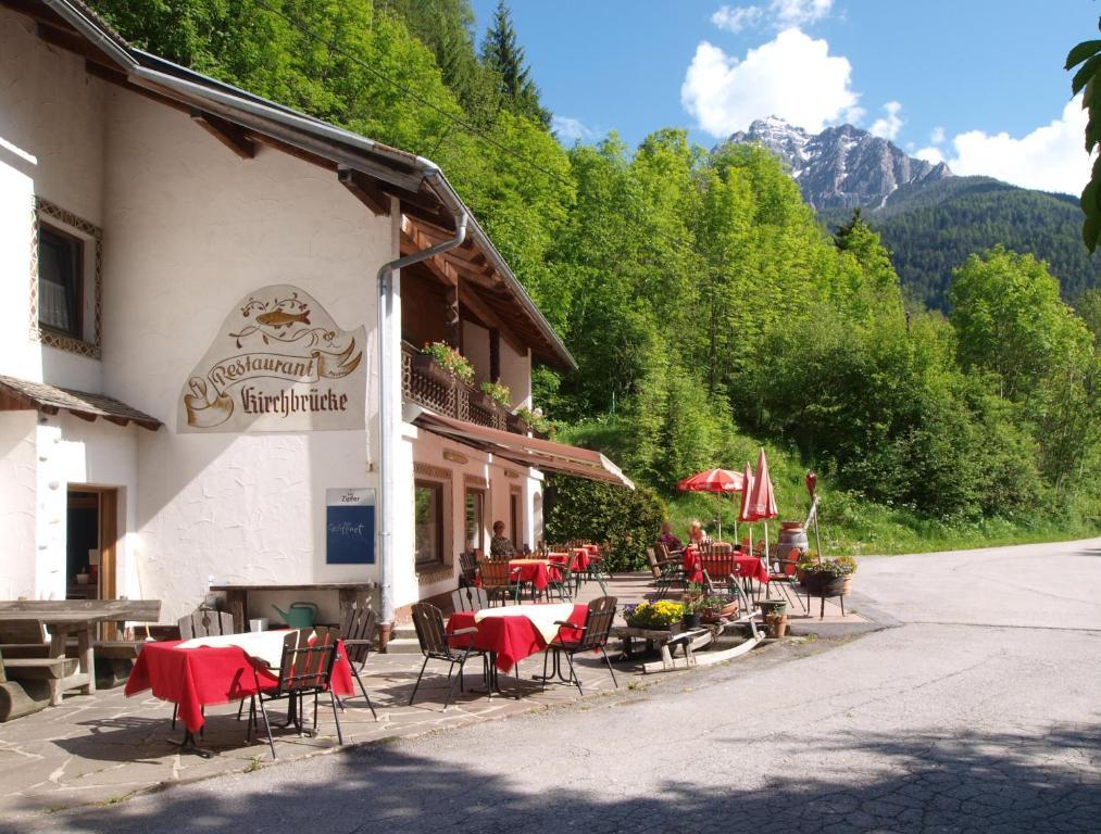Gasthof Kirchbrücke Mieders Exterior foto