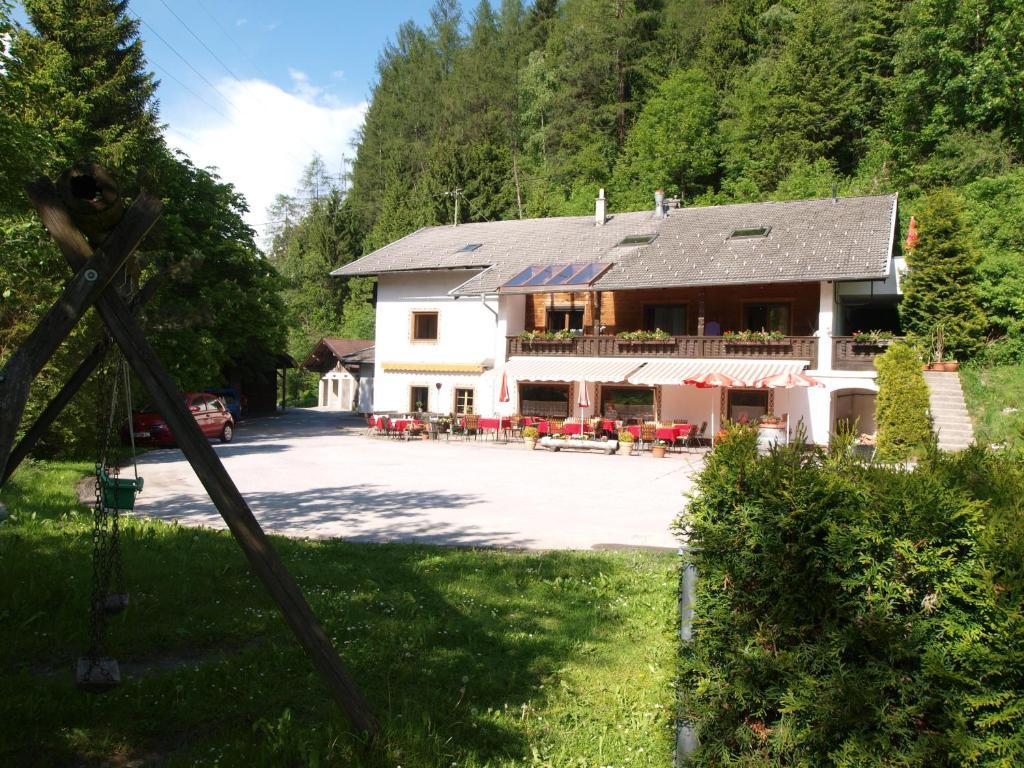 Gasthof Kirchbrücke Mieders Exterior foto